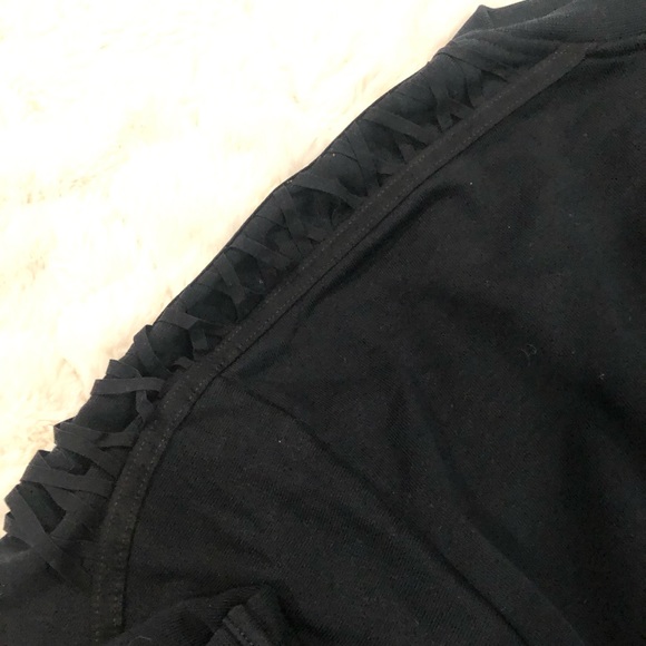 NWOT Nike XSmall Dri-Fit black long sleeve winter sweater with crisscross detail - Picture 2 of 5